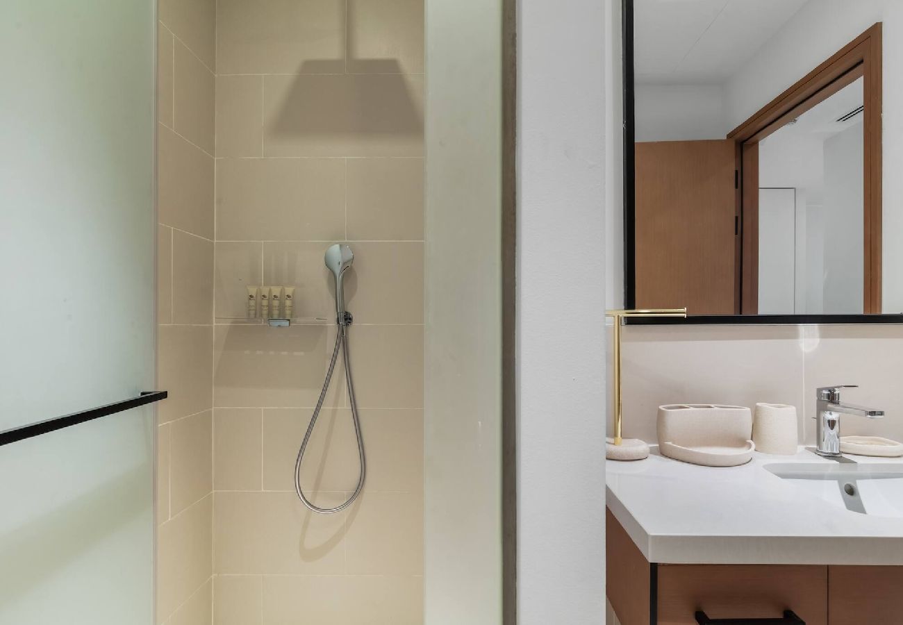 Apartment in Dubai - Vida 4007