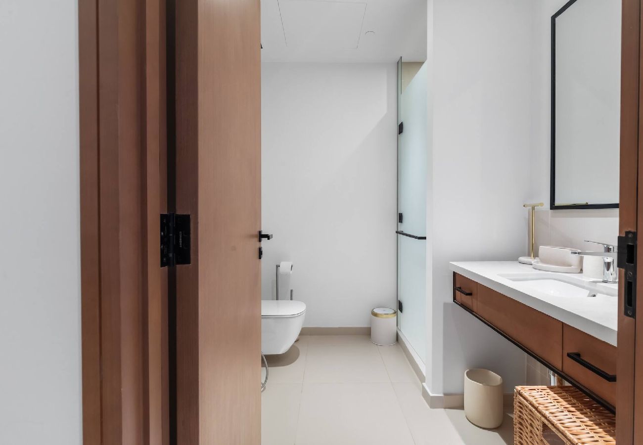Apartment in Dubai - Vida 4007
