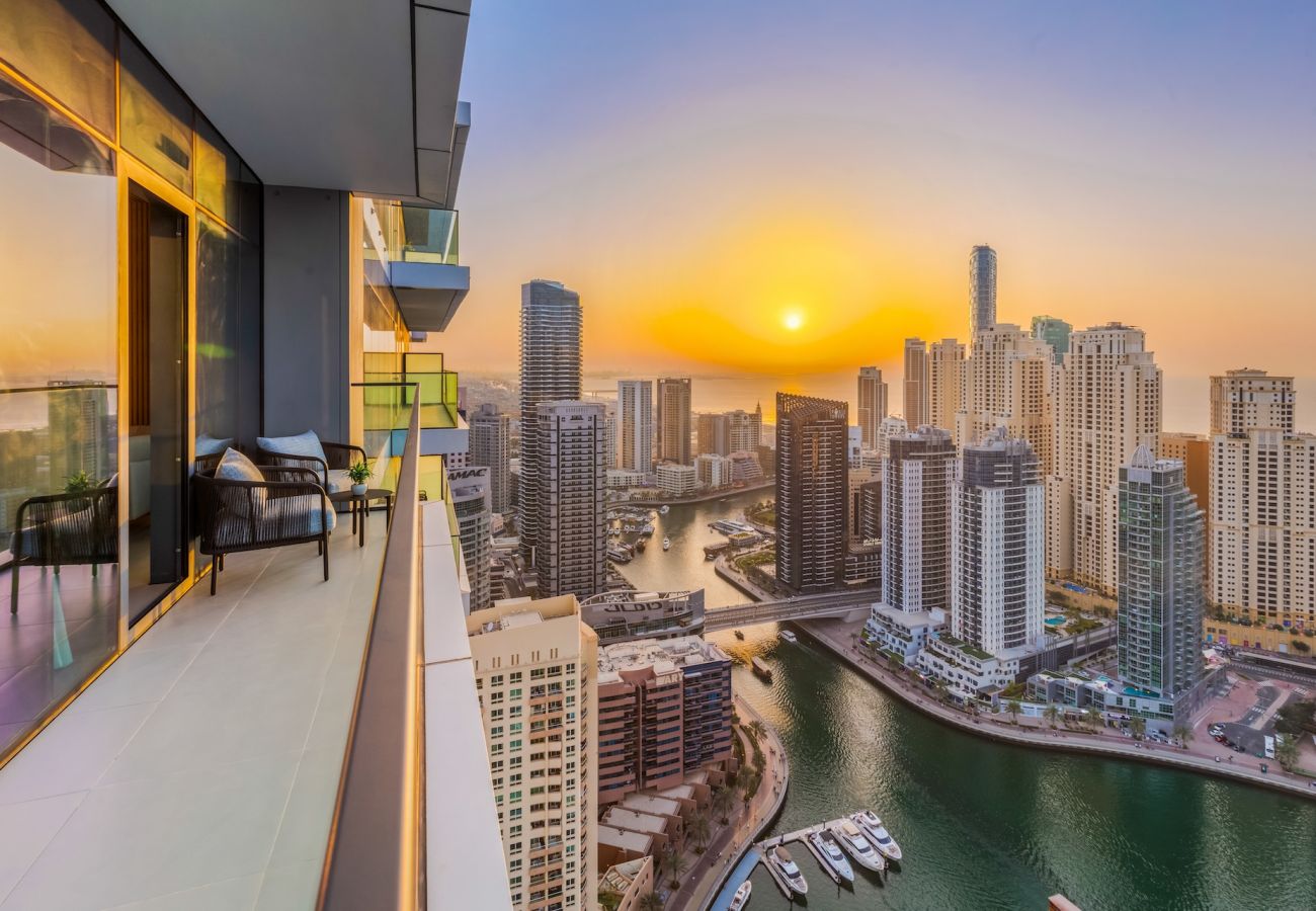 Apartment in Dubai - Vida 3802