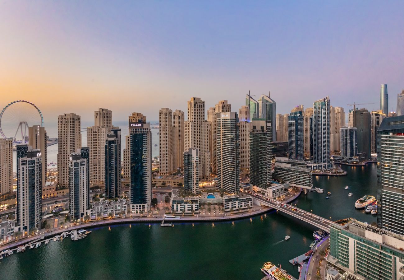 Apartment in Dubai - Vida 3802