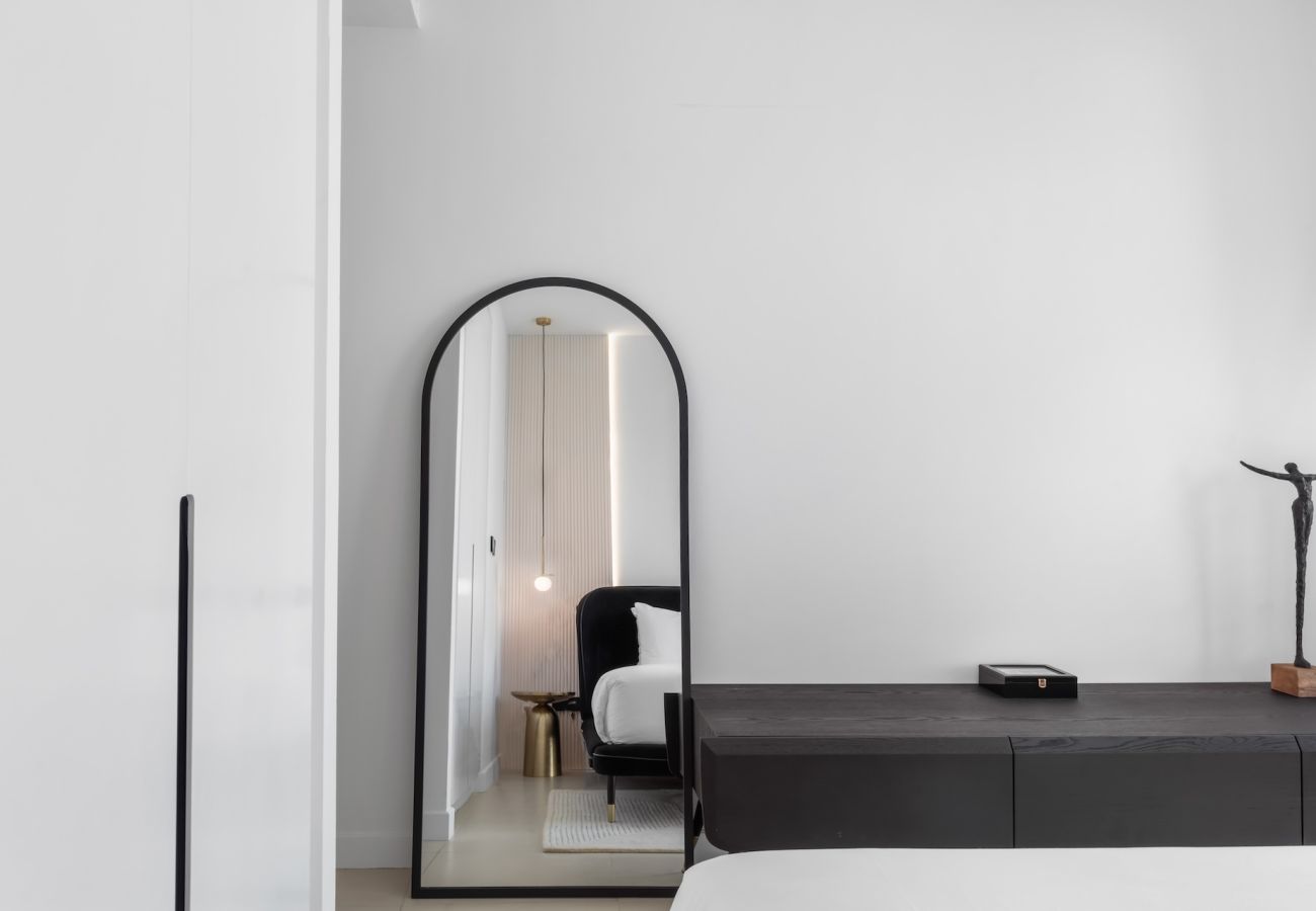 Apartment in Dubai - Vida 3802