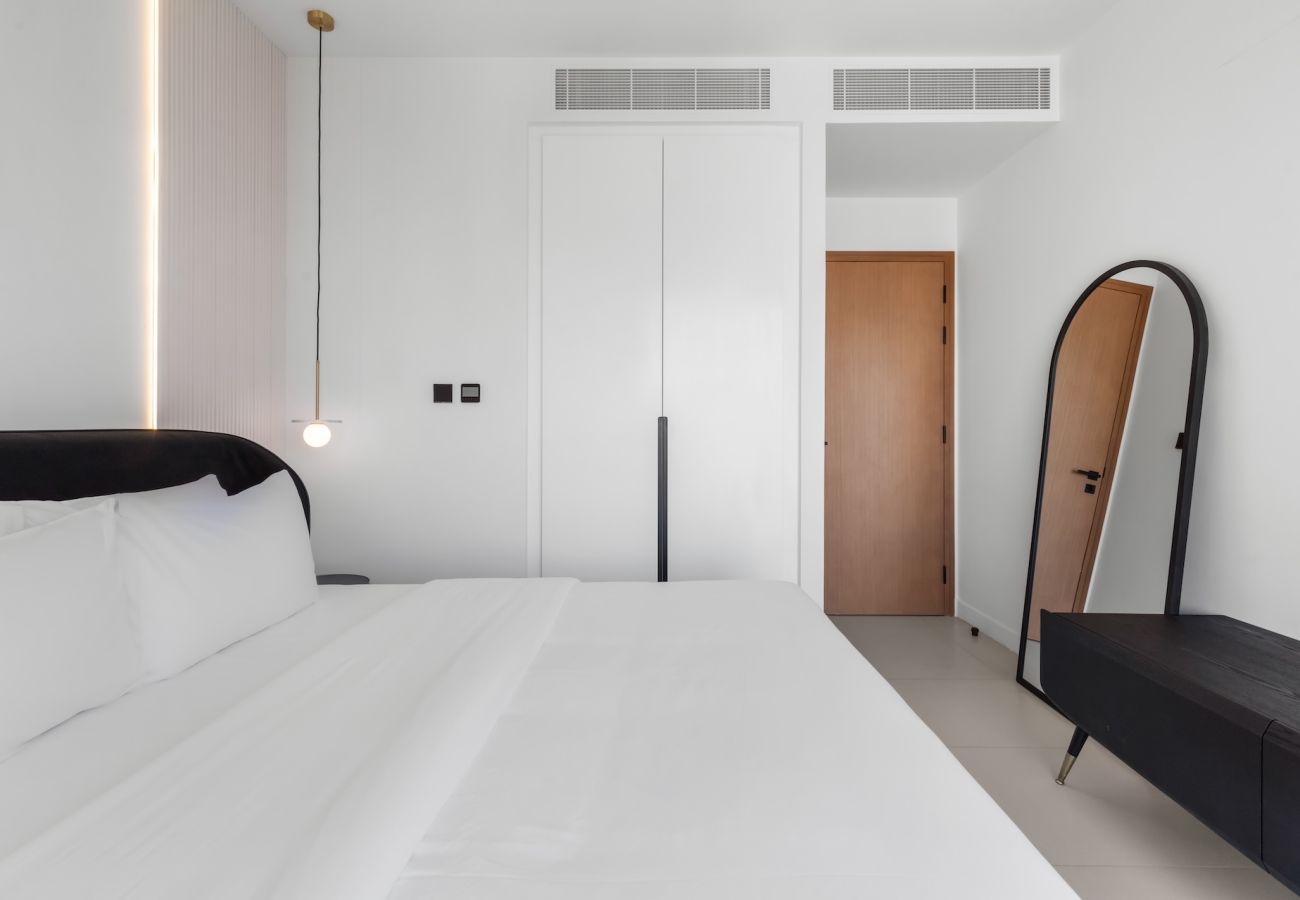 Apartment in Dubai - Vida 3802