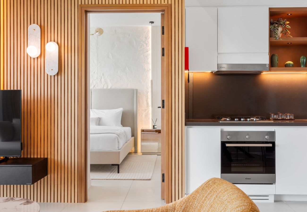Apartment in Dubai - Vida 3802