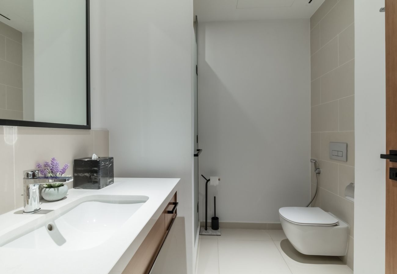 Apartment in Dubai - Vida 3602