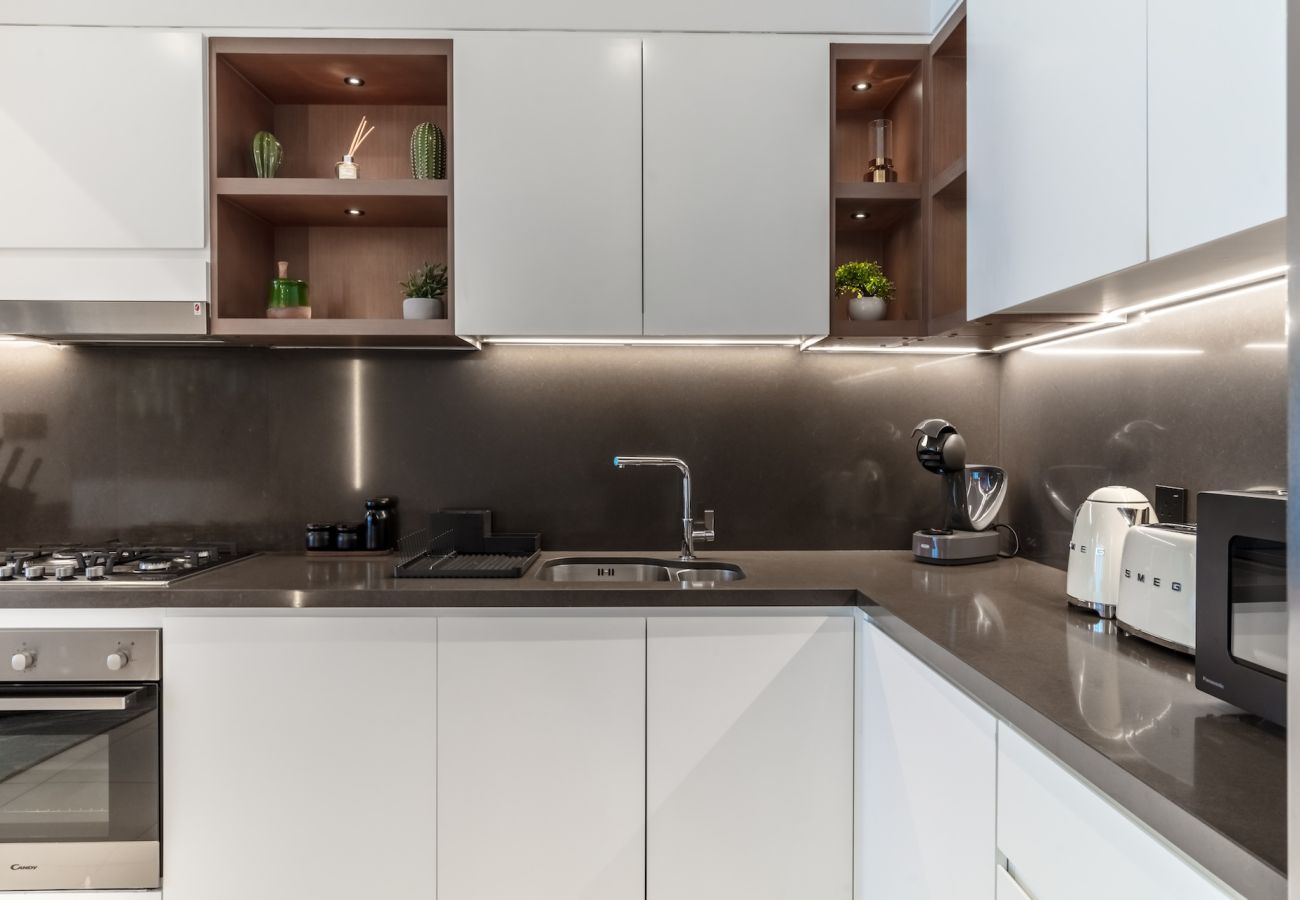 Apartment in Dubai - Vida 3602