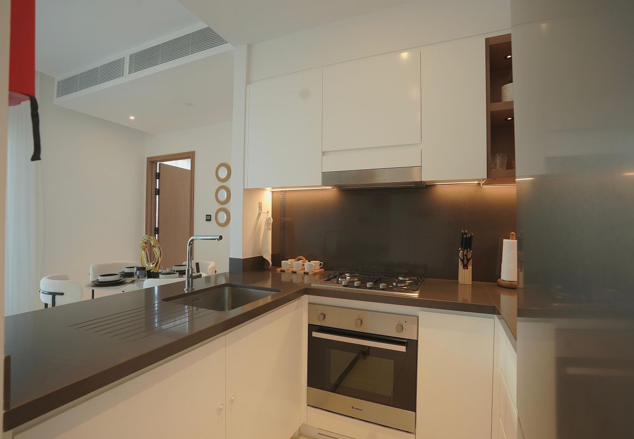 Apartment in Dubai - Vida 2307