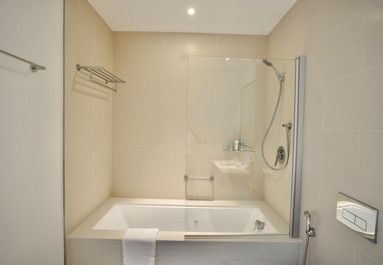 Apartment in Dubai - Vida 2307
