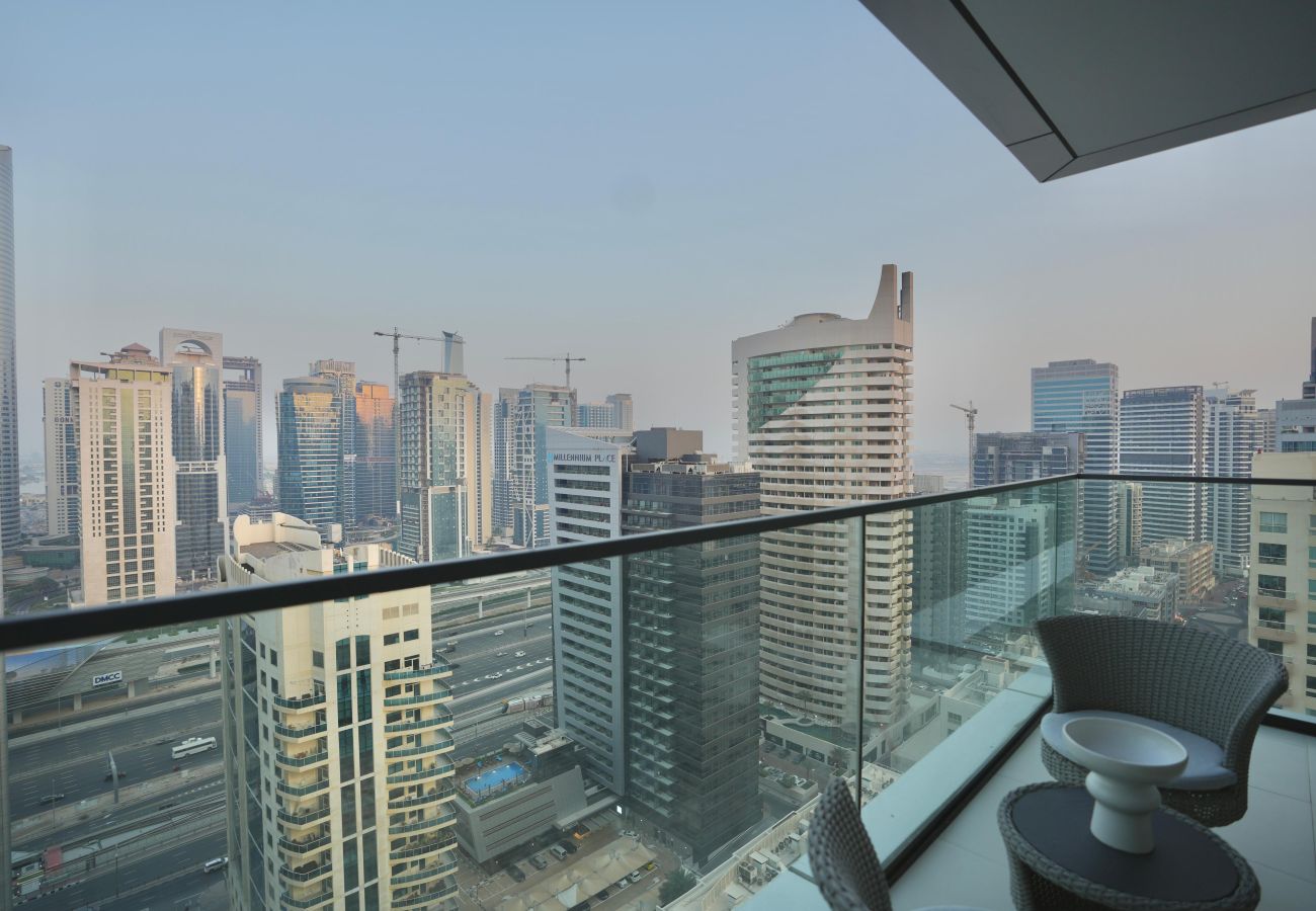 Apartment in Dubai - Vida 2307
