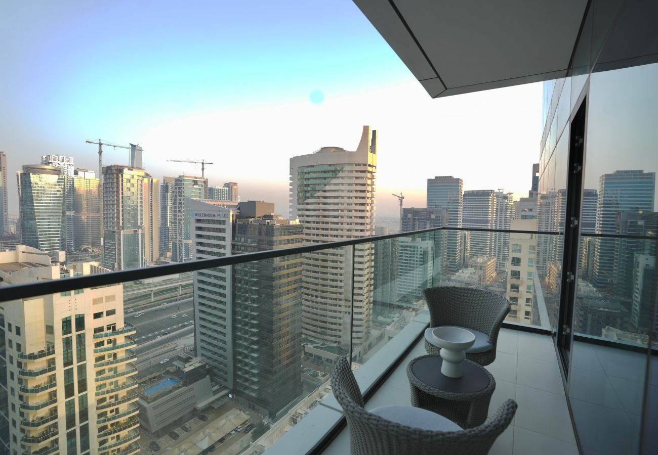 Apartment in Dubai - Vida 2307
