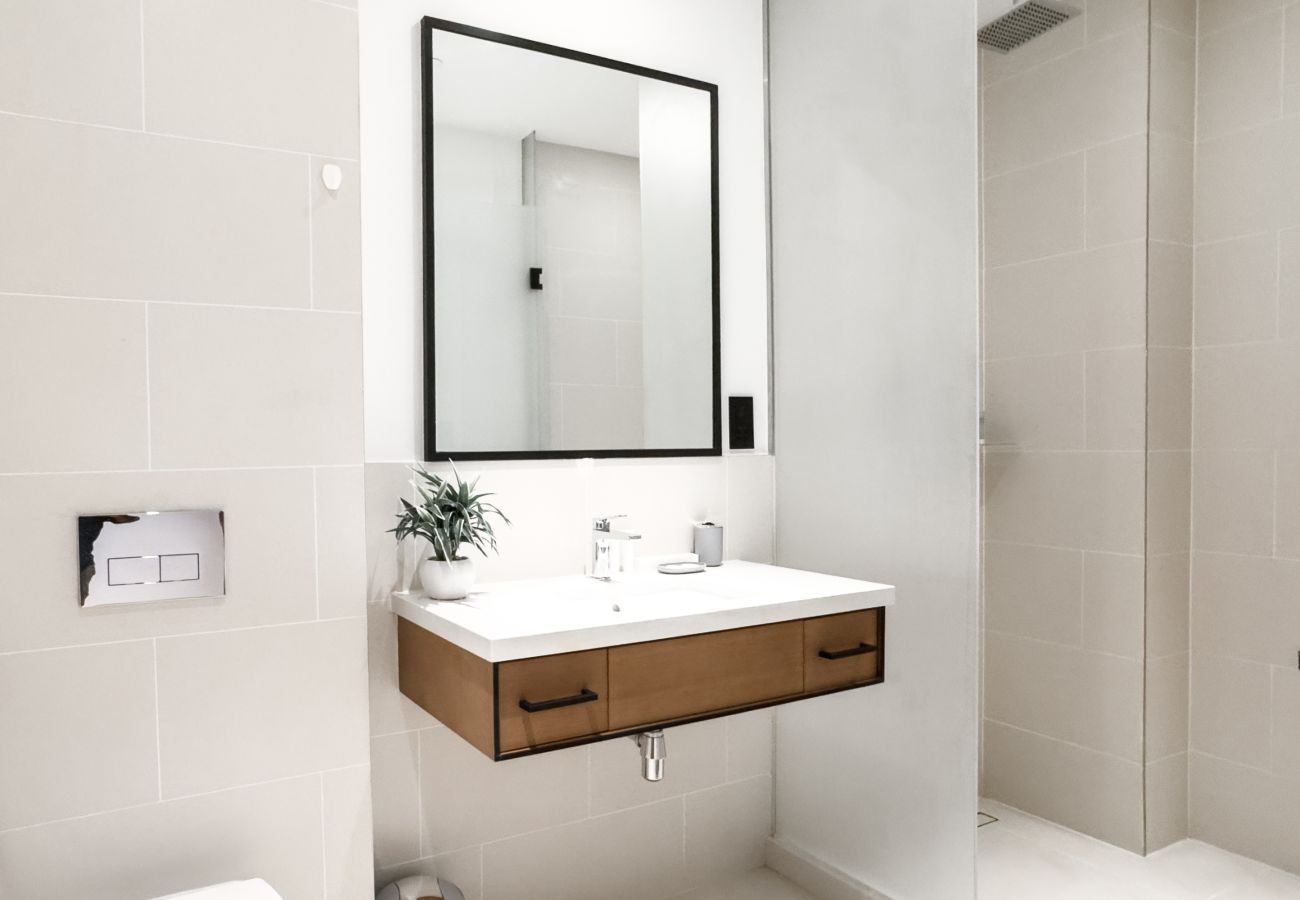 Apartment in Dubai - Vida 2608