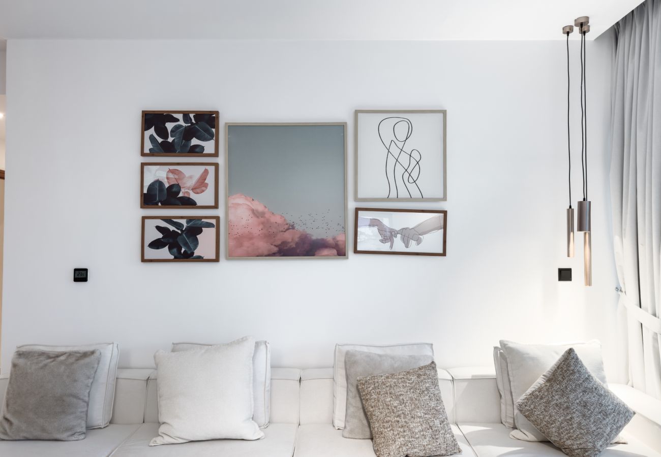 Apartment in Dubai - Vida 2608